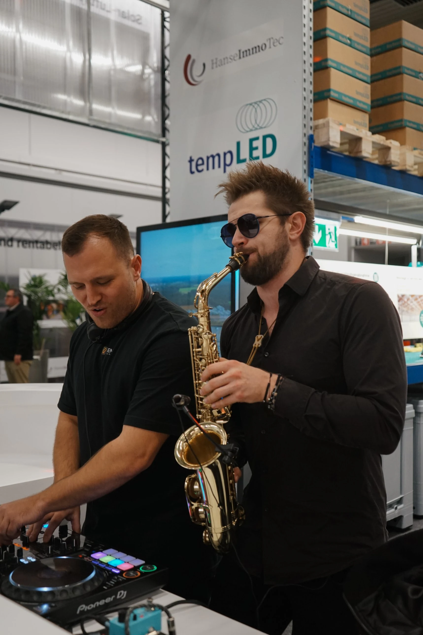 DJ & Saxophon in Düsseldorf